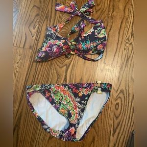 Ralph Lauren swim with gold accents. So cute! Runs small. Would fit an 8.